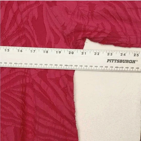 Free People Can't Stop Dreaming Oversized Sz XS Vibrant Pink Textured Blouse - Picture 5 of 11